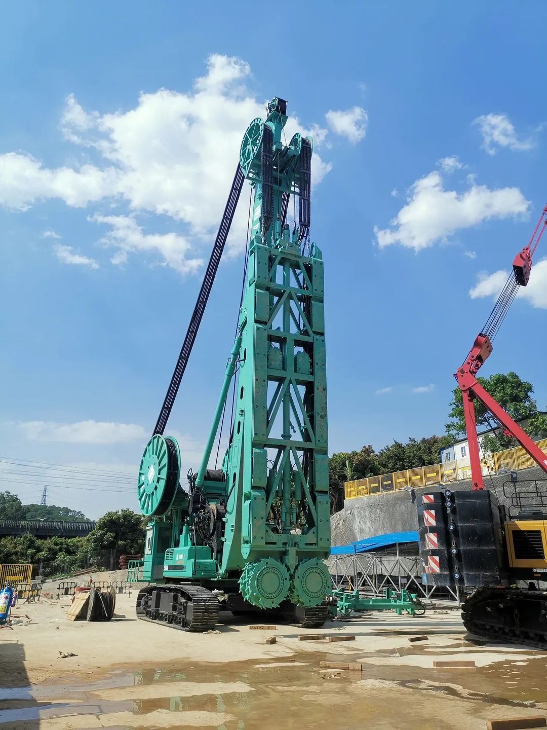  氣舉顯神威，金泰雙輪銑在大灣區再克百兆帕硬巖